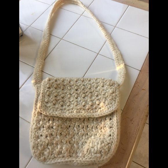 BOHO BAG HAND KNITTED - Picture 1 of 3
